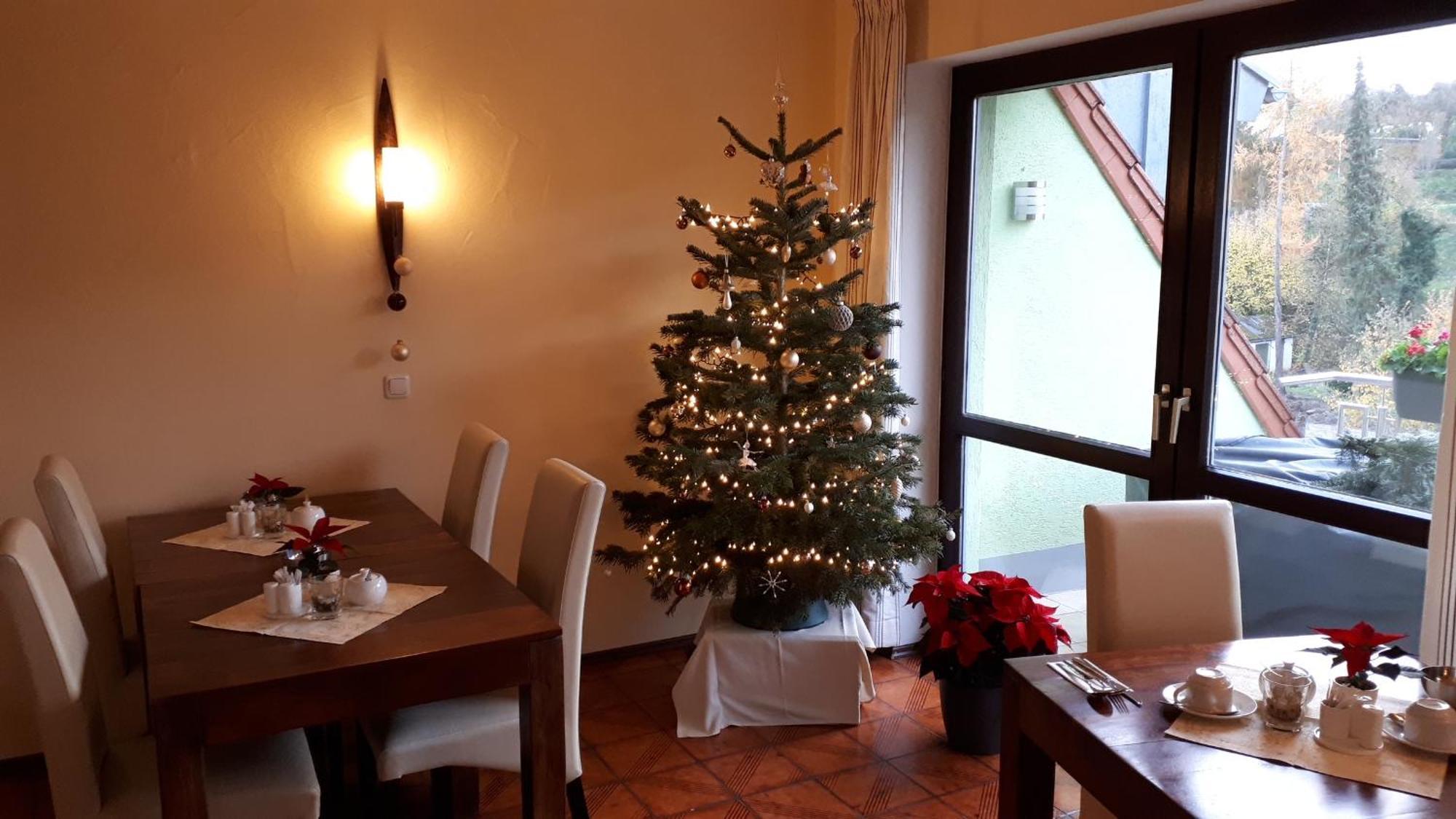 Pension Am Weinberg Bed & Breakfast Mainstockheim المظهر الخارجي الصورة