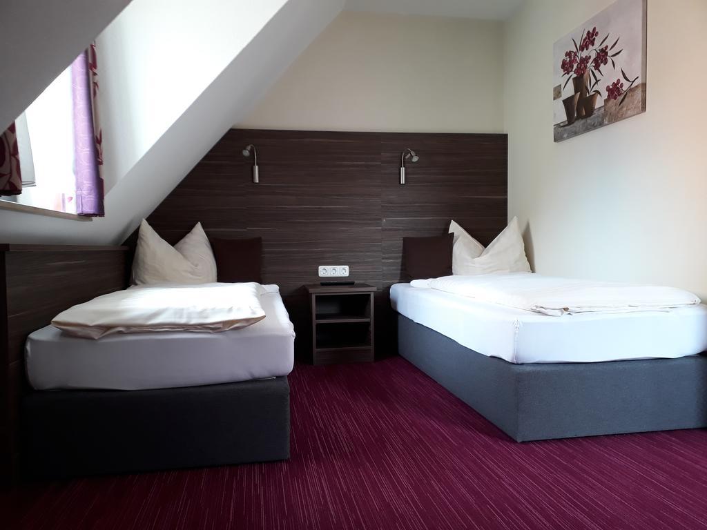Pension Am Weinberg Bed & Breakfast Mainstockheim المظهر الخارجي الصورة
