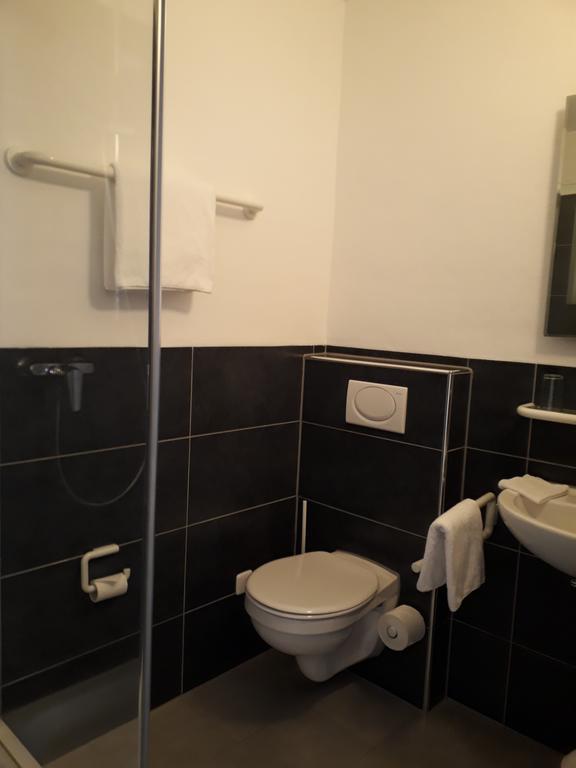 Pension Am Weinberg Bed & Breakfast Mainstockheim المظهر الخارجي الصورة